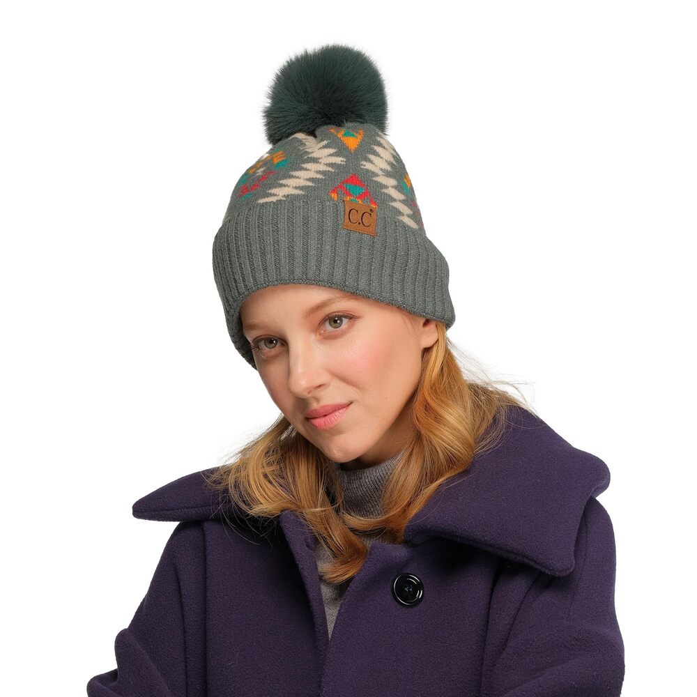 2357 Exclusives Plush Yarn Pom Beanie hat with Daisy Pattern